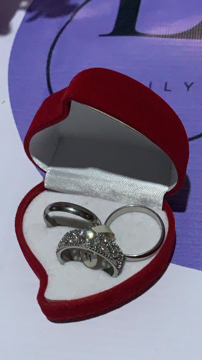LilyCcessories's tweet photo. Non-Tarnish Wedding Ring Set
Old Price: #25000
New Price: #17500

To order: DM or WhatsApp 08036309731

https://t.co/FeGizwOav8
#lilyccessories #NightmarketwithDammyB 
#Pagesbydamicommerce
#EasterSales
#Easternightmarket
#Flutterwavecommerce #Easterfunfair https://t.co/M2JNZG4Tau