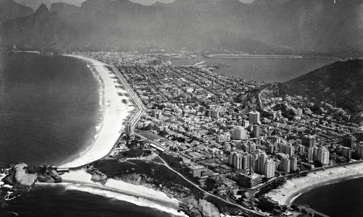 Ipanema beach in the 1930s
