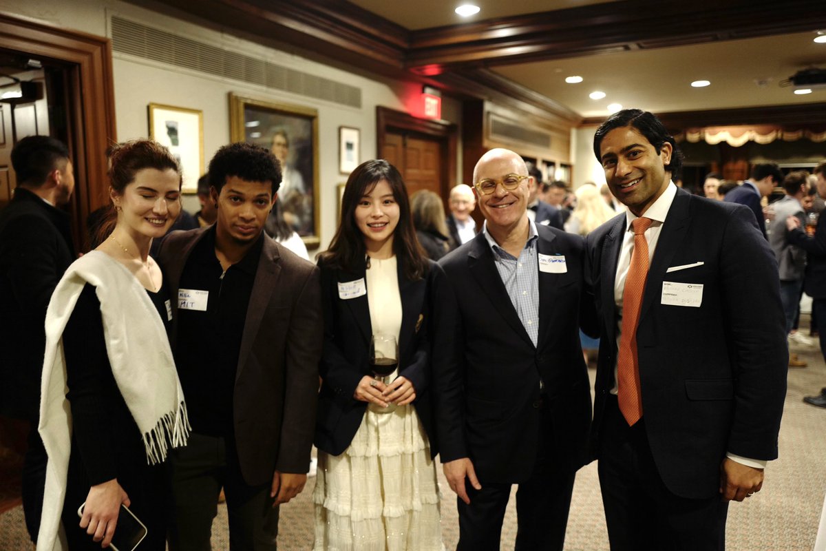 AbbieAb330's tweet photo. #HBC2024 VIP Reception

Thanks for coming：
@giancarloMKTS @timmassad @flexthought @AriJuels @starkness … https://t.co/B8fxNFacPi