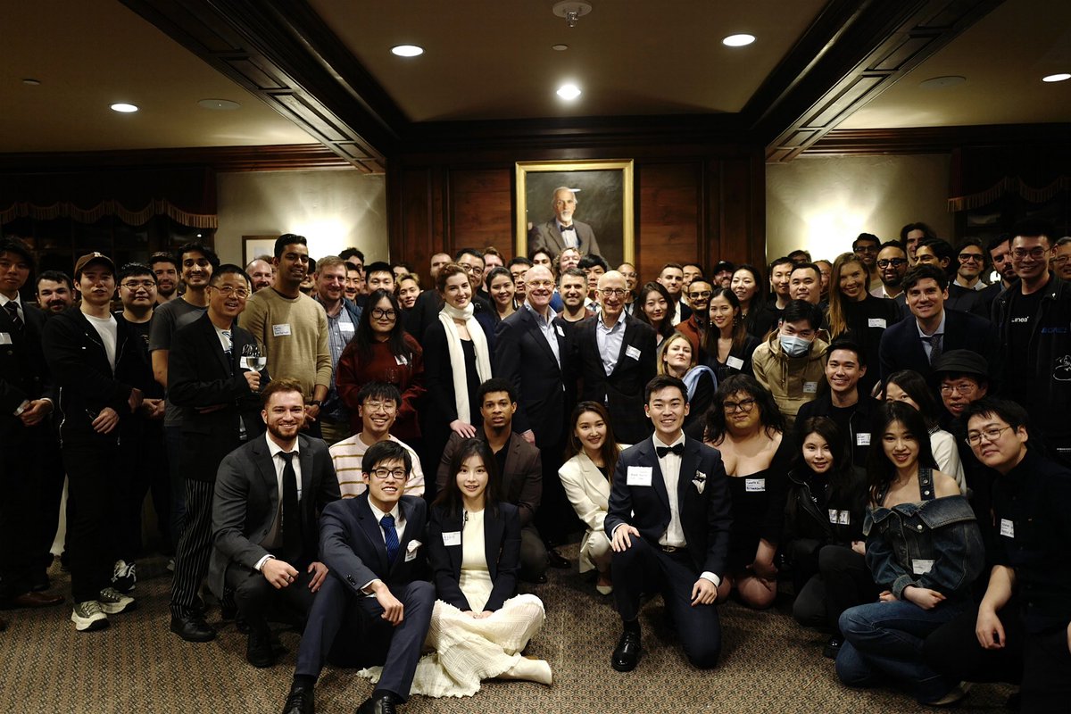 AbbieAb330's tweet photo. #HBC2024 VIP Reception

Thanks for coming：
@giancarloMKTS @timmassad @flexthought @AriJuels @starkness … https://t.co/B8fxNFacPi