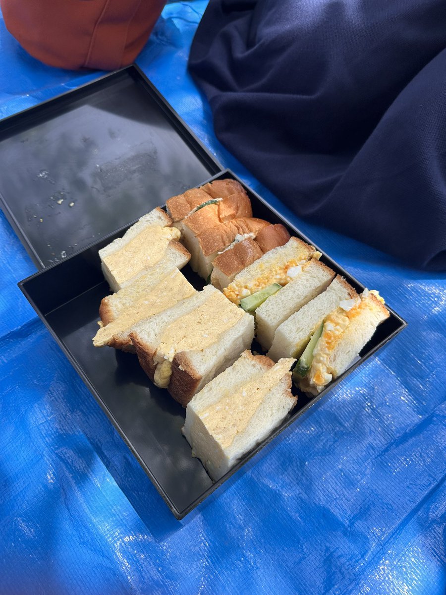 maadonpopo's tweet image. 昨日の京都は30℃と真夏日
ほんと暑かった😱
我々外展示なので熱中症注意⚠️
来ていただいた皆さんとちゃんとお話ししたいけどまだ長丁場。休憩してる時もありますので居ない時はメッセージください。今日も頑張る💪#kgp