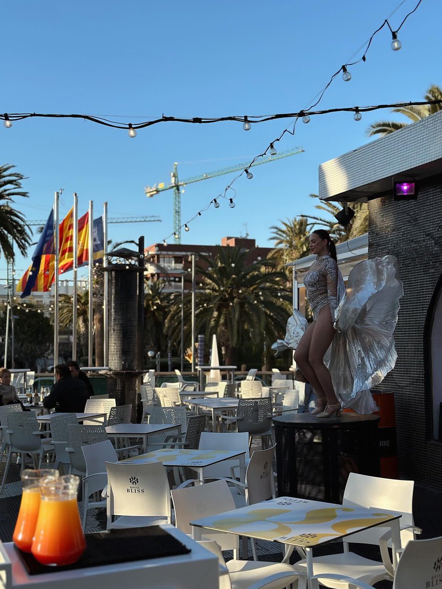 Dancing in the Spanish sun ☀️