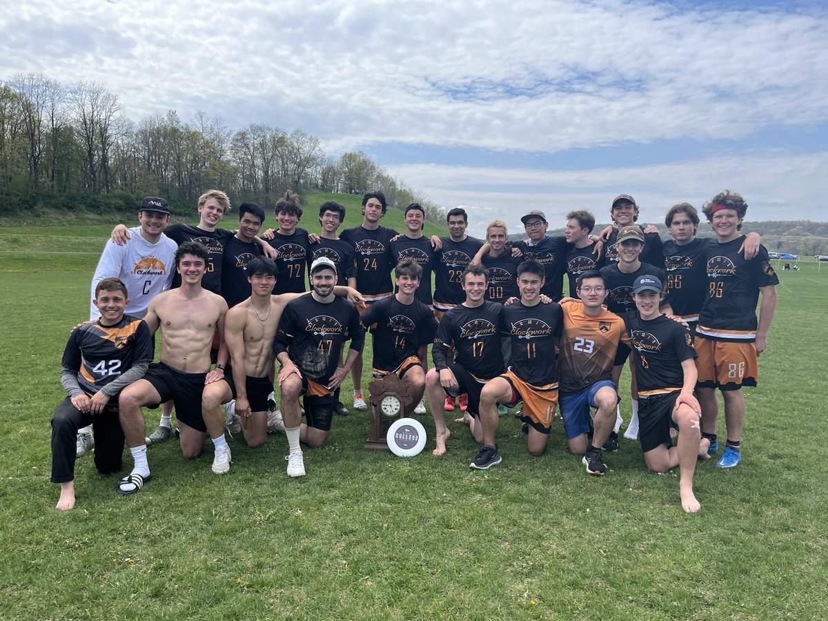 clockworkultima's tweet image. Clockwork takes third at Regionals! Lost to 31st ranked Ottawa in the semis and went 11-1 in the month of April