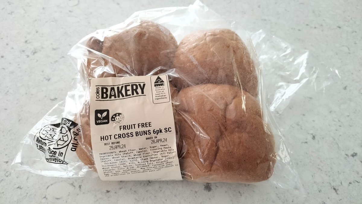 angusrandall's tweet photo. Hot cross buns, hold the cross. https://t.co/UiIHqF9qEg