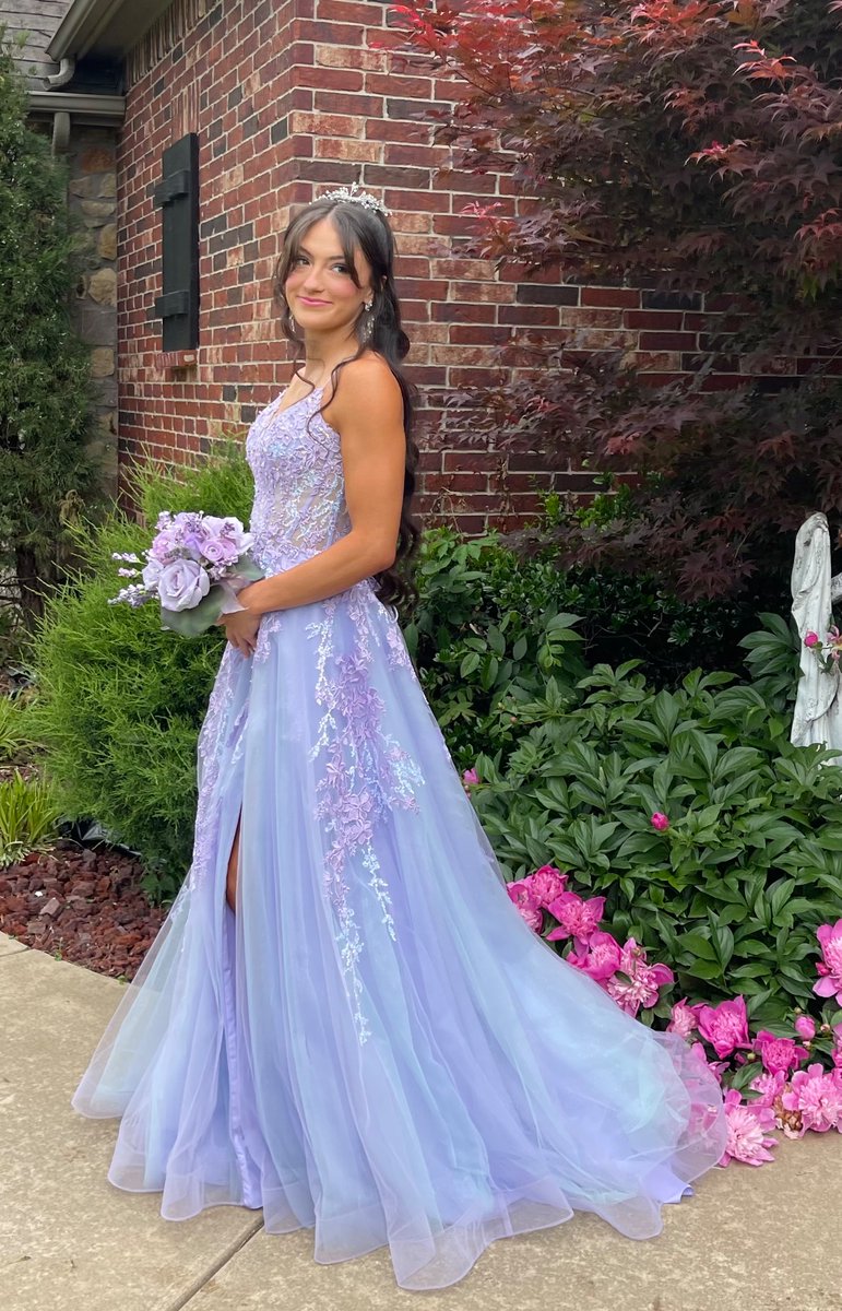 This Track Princess cleans up nicely and we would like to congratulate her on TWO New Conference Meet Records!! Alexis now owns the Metro Lakes Conference Meet 100m Record at 11.93 and broke her own Metro Lakes Conference Meet Record in the 200m now 24.75!! 💙