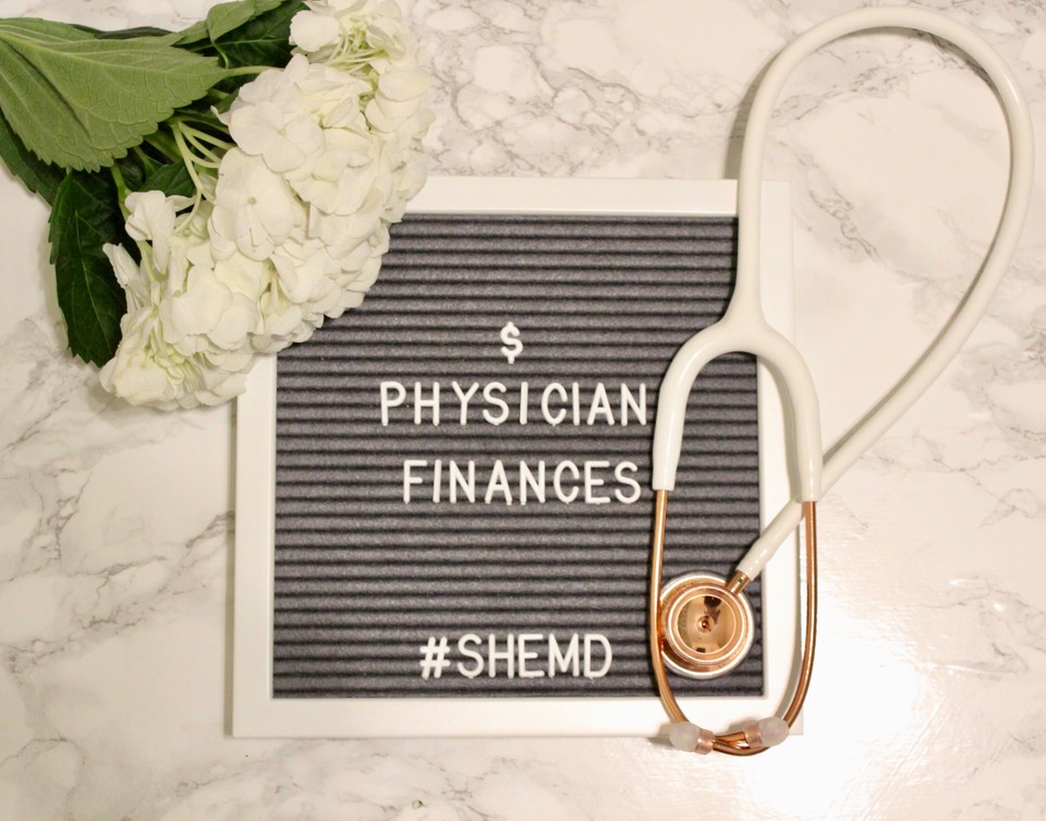 Every wonder 'How Much Residents & Fellows Should Save for the Transition Period'? Please check out this great post on @SDT_Planning! bit.ly/2Equh6k #PhysicianFinances #sheMD sheMD.org