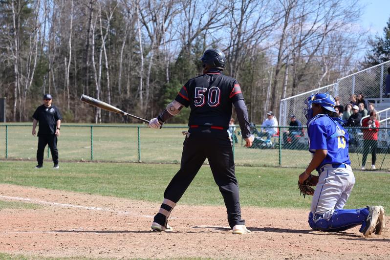 The @TCTerriers baseball team stays over .500 in NAC action with doubleheader split at Lesley University on Sunday #mesports #ThomasCollegeBaseball easternmainesports.com/community/thom…