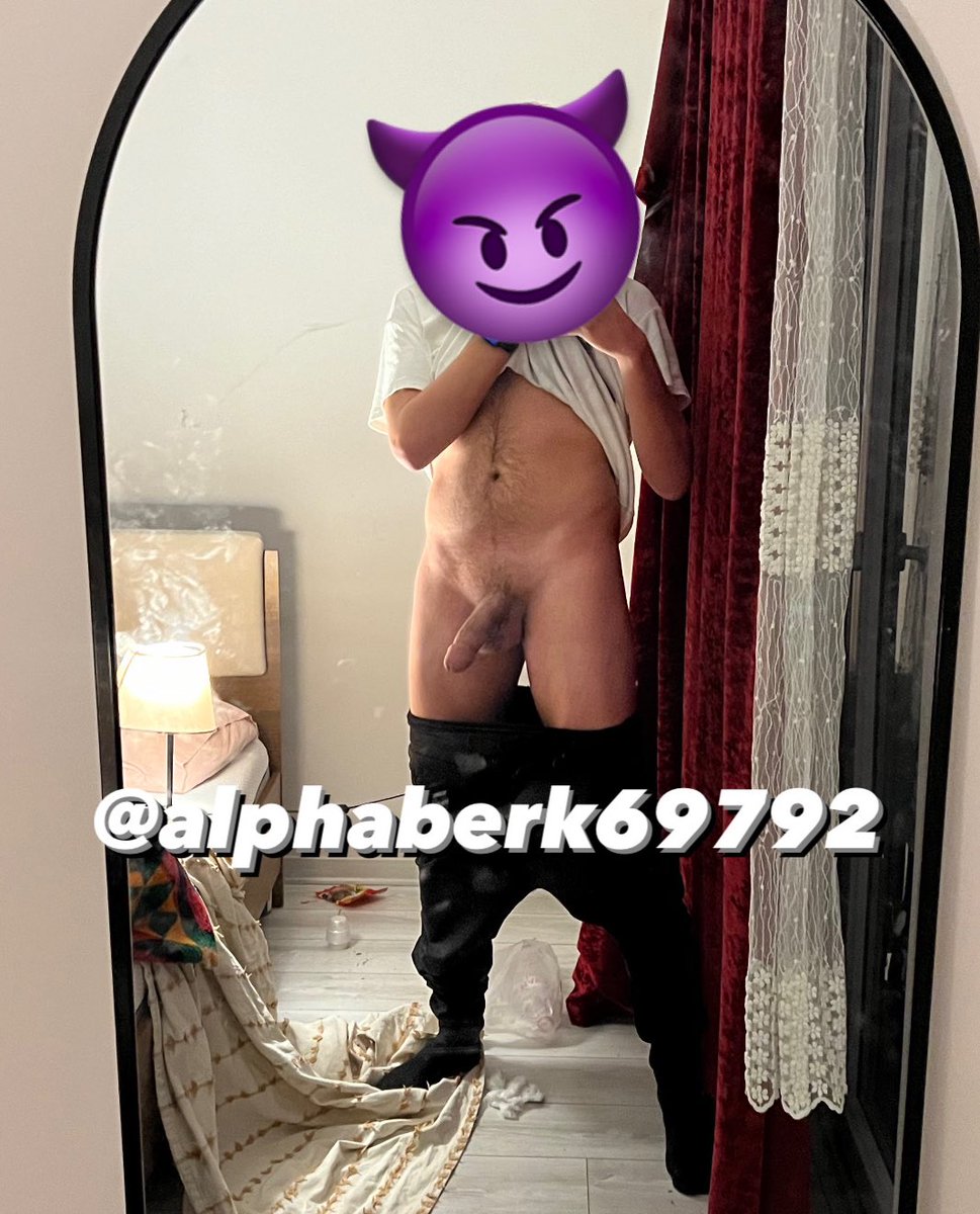 alphaberk69792's tweet photo. @gayroskop M25 194cm 84kg  XL fit 
İstanbul yalnız yaşıyorum yerim var
Sert seven kaliteli feminen, cd pasifler❤️ 👇 https://t.co/1zTnN8uENn
