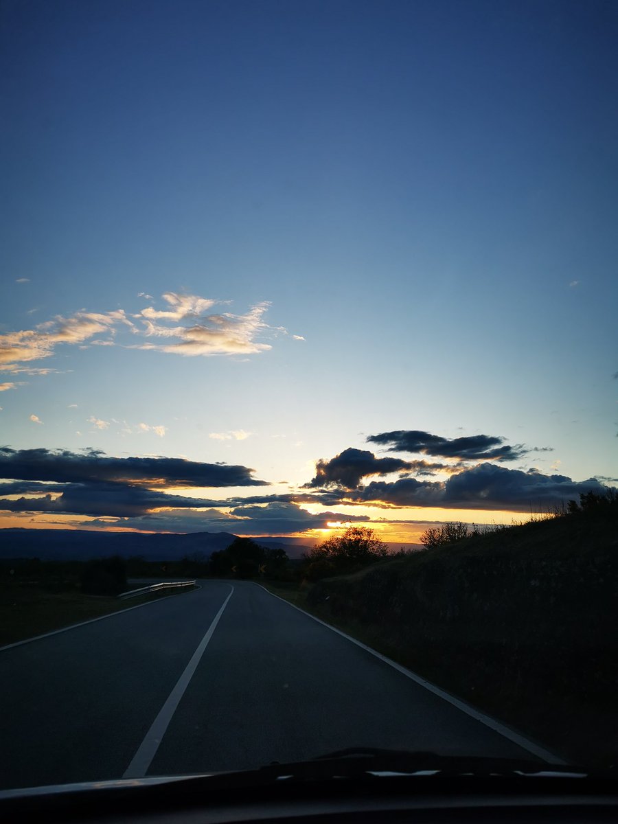 #clouds #skyhigh #sky_lovers #naturallandscape #skypictures #cloudsurfing #skyrimspecialedition #roadsurface #forest #landscapephotos #landscapeslovers #sky_lovers #skyback #instalandscape #landscapeshot #ig_landscapes #200sx #crazyclouds #beutifulflower #lovenaturephotography