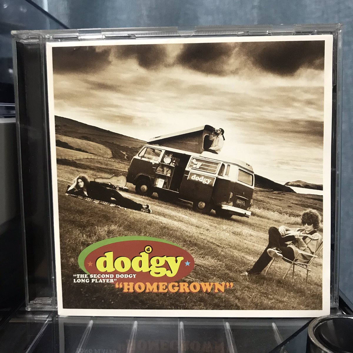 おはようございます😊 今朝の1枚💿。 DODGY 「HOMEGROWN」 #BritPop #NowPlaying