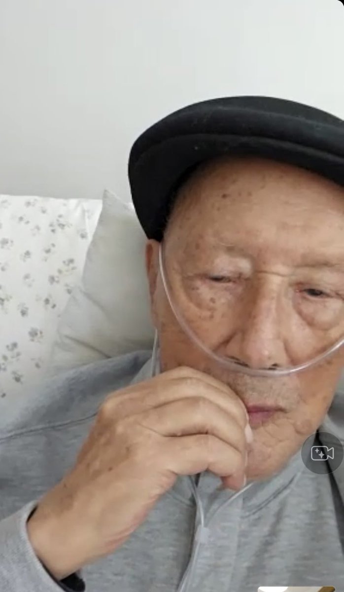 Ivango99's tweet image. Mi papá 102 y sigue contando