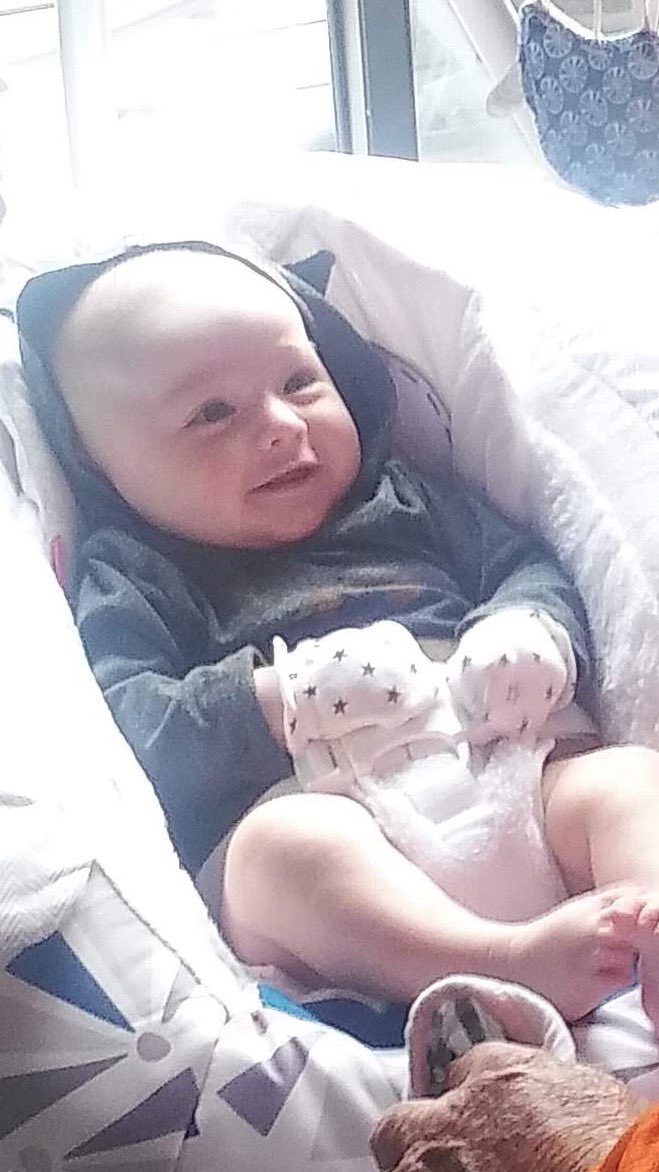 OMP717's tweet image. #TipsForNewParents “They’ll take your soul if you let them”.