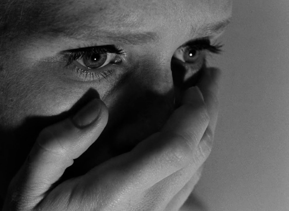 BlackLCult's tweet photo. "PERSONA" (1966), dir. Ingmar Bergman https://t.co/7E4WyaU9Qg