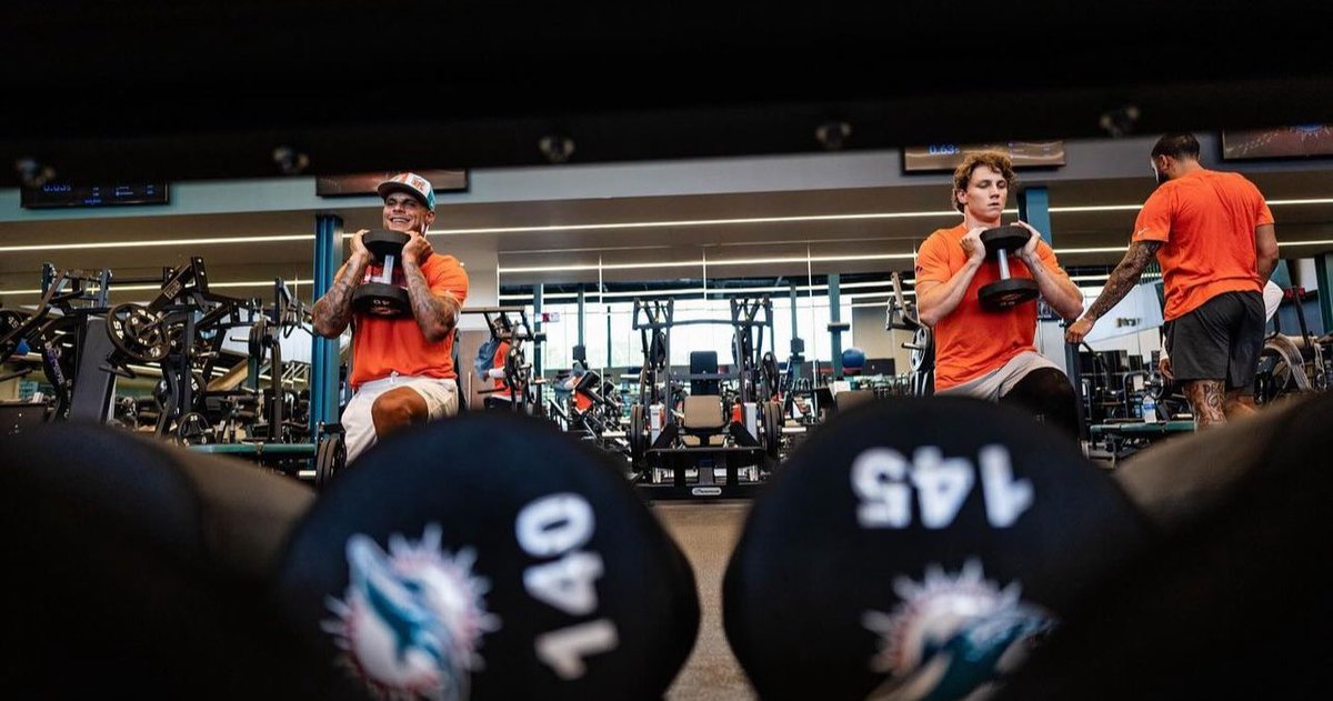 📸 Jordan Poyer is putting the work in. (@J_poyer21) #GoFins