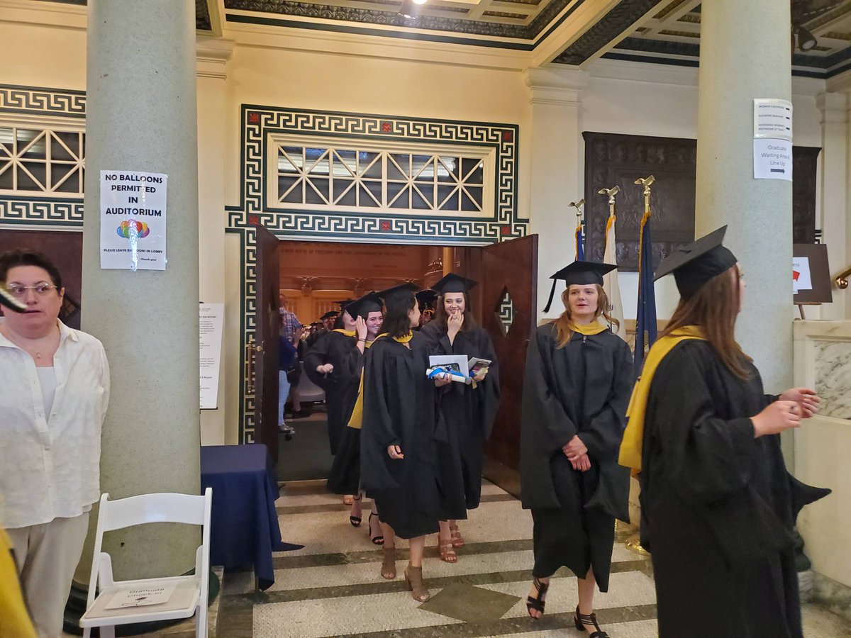 One more time...congratulations 2024 Pitt School of Social Work graduates! We look forward to seeing what you are going to do as you go forth to make the world a better place! #pittgrad #H2P