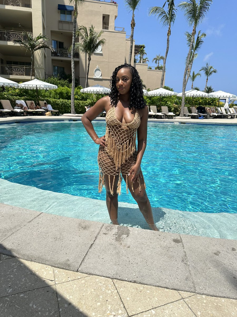 miya_monet's tweet photo. Pool side in the Cayman Islands 🇰🇾… in @boutique_mmonet Sand on the Beach Swim set 

Grab yours below

https://t.co/qvXEL7oDlt https://t.co/yzjpdToEP1