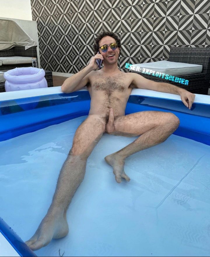 danyg270698's tweet photo. El pack de Luisito comunica 🔥🍆😱😅
#luisitocomunica #pack #packdefamosos #gay #Tendencias https://t.co/iHyFjTTooR