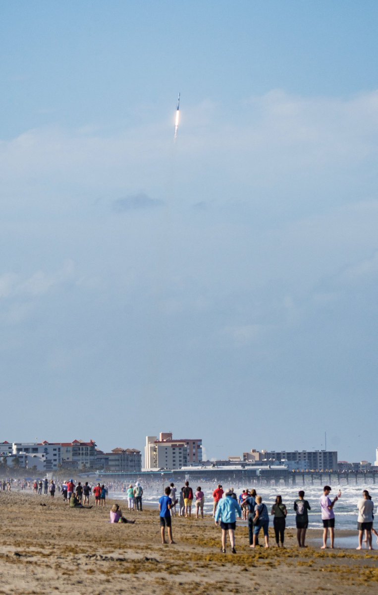 Starlink 6-54 from Cocoa Beach 🏖️ 📸 Me for @WeAreSpaceScout #SpaceX #Starlink
