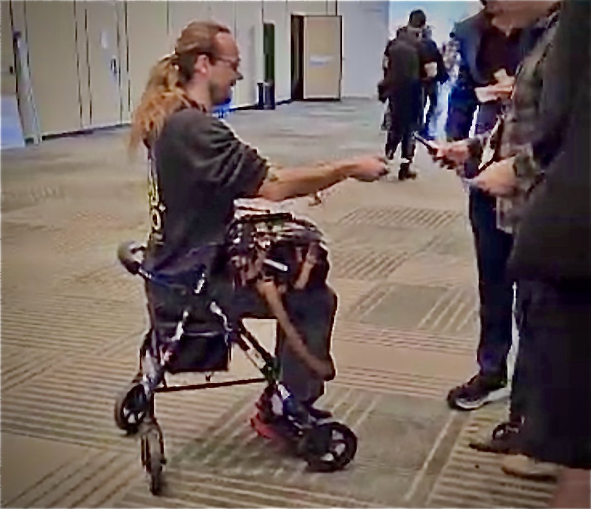 BismuthBee's tweet photo. Very late post due to life and medical appointments, but thanks to @globalgamejam I was able to go to #GDC for the first time! Hobbling through the conference with my walker proved difficult, but I had a great time!

#gdc2024 #gamedev #indiedev #bismuthbee #bismuthbeegames https://t.co/1Kyz4Op7z8