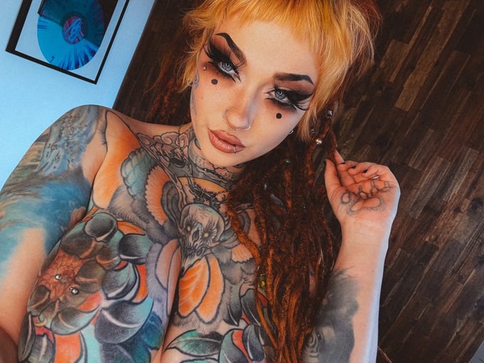 Maybe I need your cock.  https://t.co/DWFHhlzVGD https://t.co/yh12EtkQfC