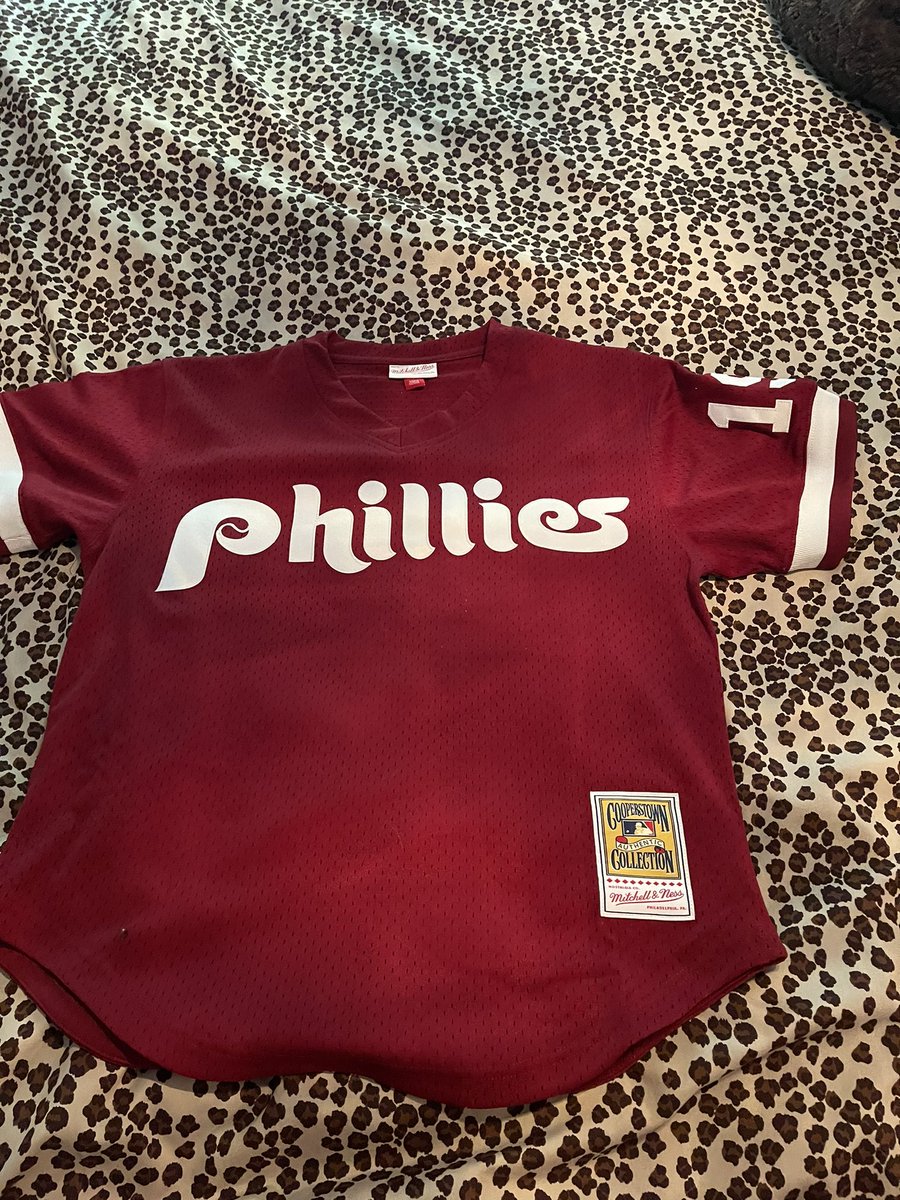 Super bummed not to see you last Sunday in the press box. I was so excited to wear my new @JohnKruk jersey I used my Christmas gift card #rallyhouse #cooperstowncollection @Mitchellandnes1 Hoping you will be there Monday 5/6! HOF club is our favorite. @Phillies #baseball #jersey
