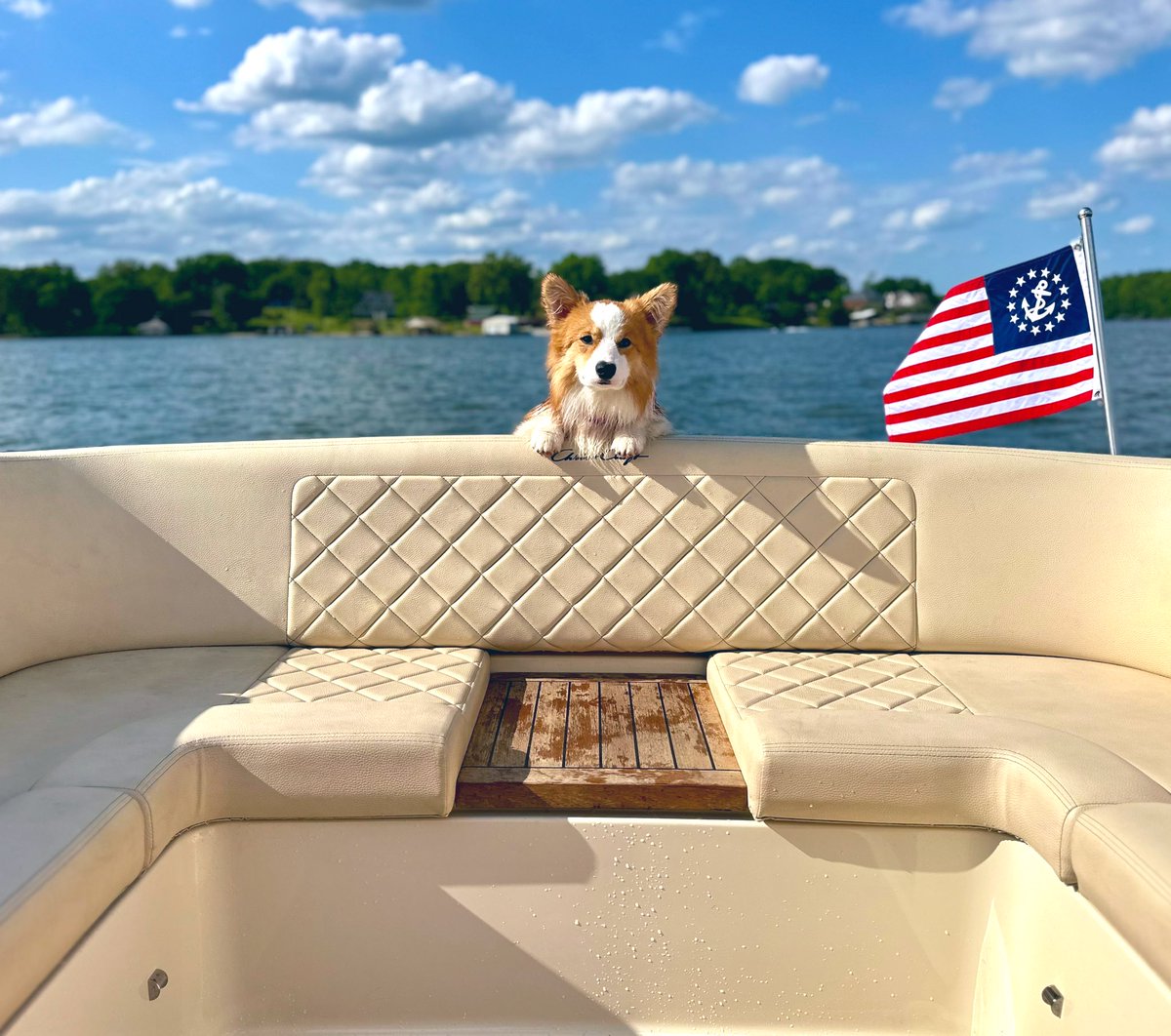 Trey_Moon's tweet image. Officially lake szn. #firstmate