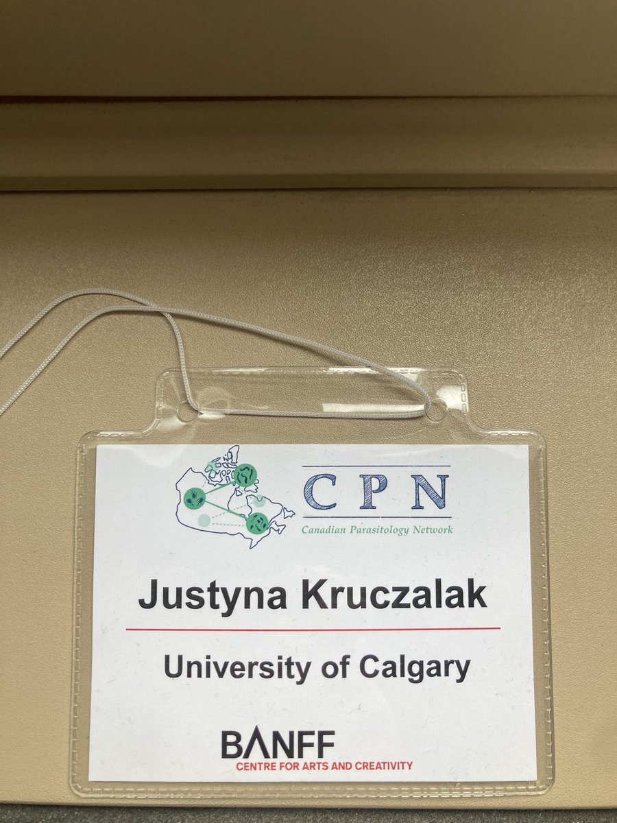 𖢥🎉 A poster was presented. Mountains were observed. The education of tick paralysis in Western Canada was discussed. I loved Banff, and it was amazing to be able to present my first poster at a conference! Thank you @CPN_Symposium and @HPI_network !!!'🏔️🧬👏🇨🇦