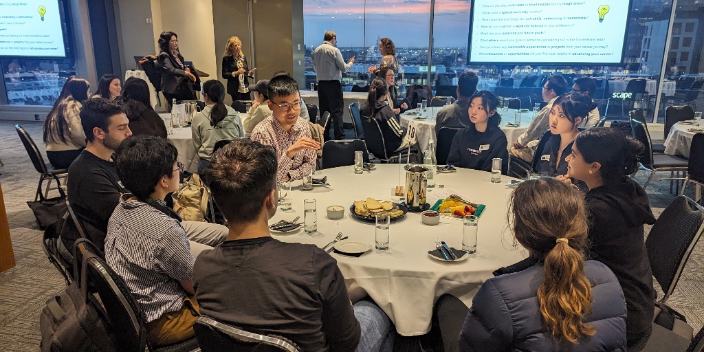 On Tuesday 23 April, at The Woodward Centre, our 3rd year (and some 2nd year) Bachelor of Biomedicine students welcomed a diverse group of Alumni who spoke candidly about their careers, career journey and offered advice, tips and feedback 👉 unimelb.me/44nXQ3a