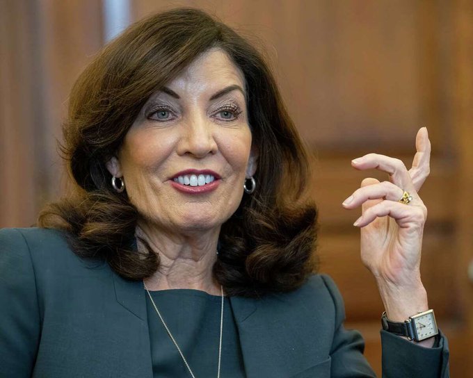 New York Now Look like Islamic State!
Govenor Kathy Hochul is just a piece of Shit and should be removed.

Make New York Great Again