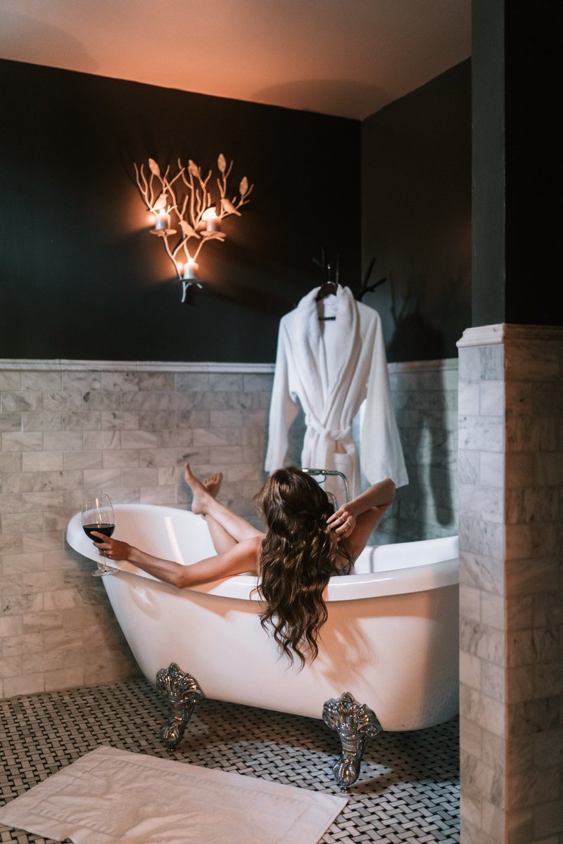 Two weeks to Mother's Day! Give the gift of unforgettable memories amidst nature’s embrace. Treat Mom to a luxury escape &amp; enjoy 10% off all gift cards using promo code “ILOVEMOM”! From cozy stays to gourmet food, wood fired hot tub &amp; stargazing, there is something for every mom!