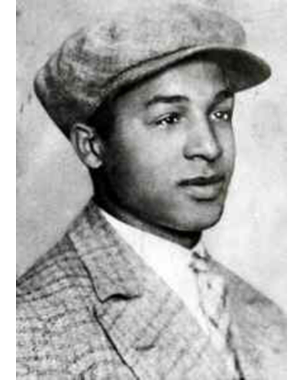 #OtD 28 Apr 1909 biracial Black German communist Hilarius Gilges was born in Düsseldorf, Germany. In 1933 he went into hiding but was soon kidnapped, and brutally tortured and killed by the Nazis. A plaza in Düsseldorf was named after him in 2003 stories.workingclasshistory.com/article/9972/h…