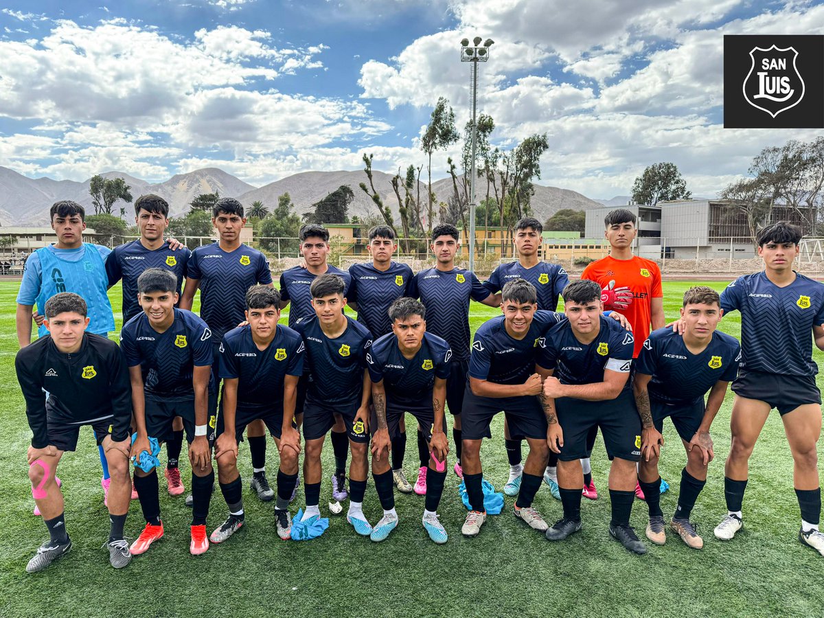 10 de 12 DESDE EL NORTE 👏 Nuestras series Proyección y Sub 18 volvieron a sumar de a tres unidades en calidad de visitante, haciéndolo ahora ante el elenco de Deportes Copiapó. Mientras la serie mayor formativa venció por dos a cero con anotaciones de Fabián Pastenes y Martín…