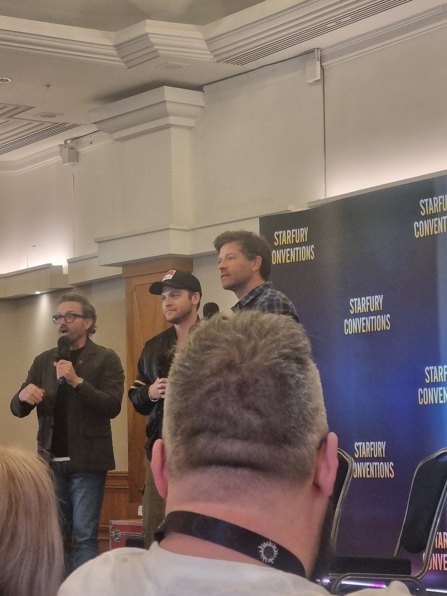 Pure panic 😂 the most chaotic panel I've ever seen #CR8 #crossroads8