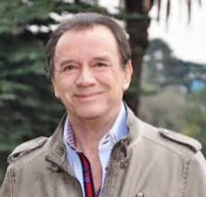 SilMercado's tweet photo. Desde la #FeriaDelLibro en el stand de @Laoncediez #OperacionMasacre viene de #MegaProgramon. A las 20 hacemos el pase con @gogolswap y “El náufrago sin isla” y después presentamos “La República Bonaerense” de @LuisBeldi . Por @Laoncediez https://t.co/nbNNvaDEBv