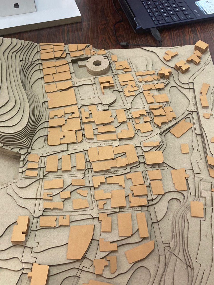 DA_UMGG's tweet photo. Pre entrega Taller de Diseño VII: Proyecto en terreno cerca del casco de Baruta, Municipio Baruta. Universidad José María Vargas. Caracas, Venezuela https://t.co/q5F1aZDHjT