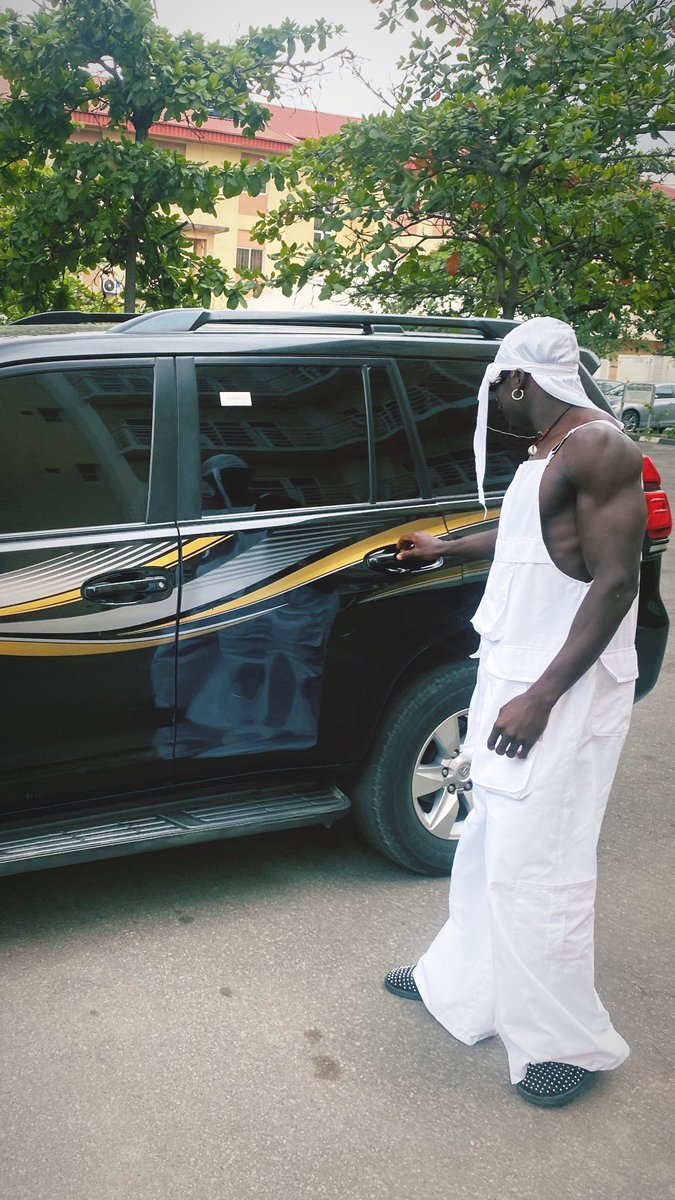 zodsolo's tweet photo. Problem squad 🦍👿🥊 https://t.co/U8QNAJ2Jdz