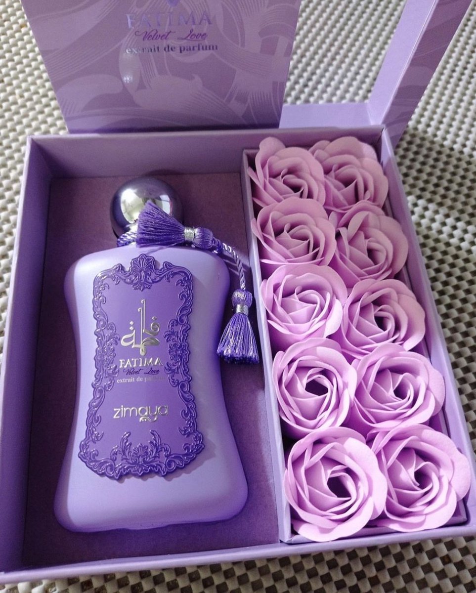 pretty perfumes for pretty women 💜💖
PINK or PURPLE ? 🤭