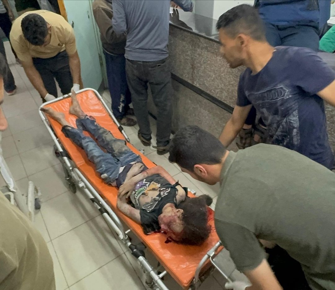 Timesofgaza's tweet photo. 16 people killed in a series of Israeli airstrikes on family homes in Rafah tonight.

The death toll is expected to rise. https://t.co/lpRir0mPe9