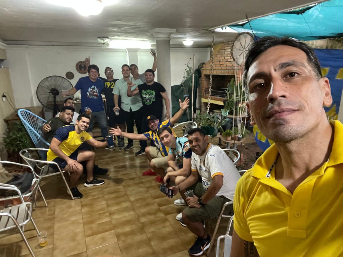 Festejando el ingreso de un integrante más de esta agrupación al Comité Ejecutivo del <a href="/SpLuquenOficial/">Sportivo Luqueño</a>, el Ing. <a href="/leandro_roman96/">Leandro Roman</a> 
#ElClubEstaPrimero