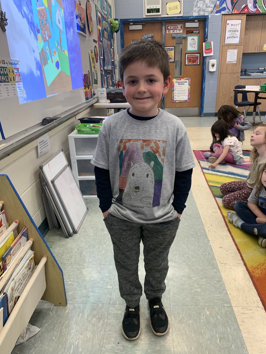 I love it when my students come in with their artwork on their shirts! Thank you ⁦@Artsonia⁩ #BearTavernPride
