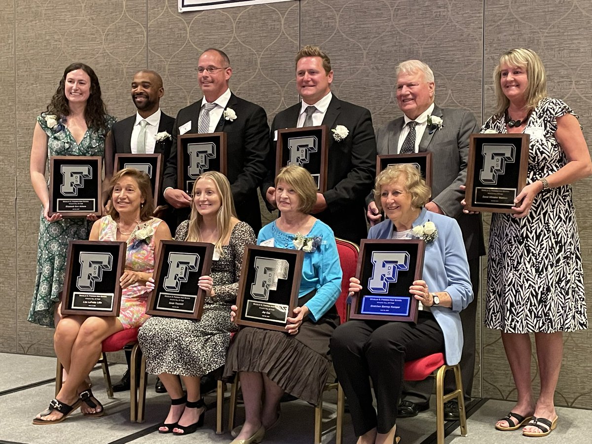 Congrats to the @DSFAthletics Hall Of Fame Class of 2024