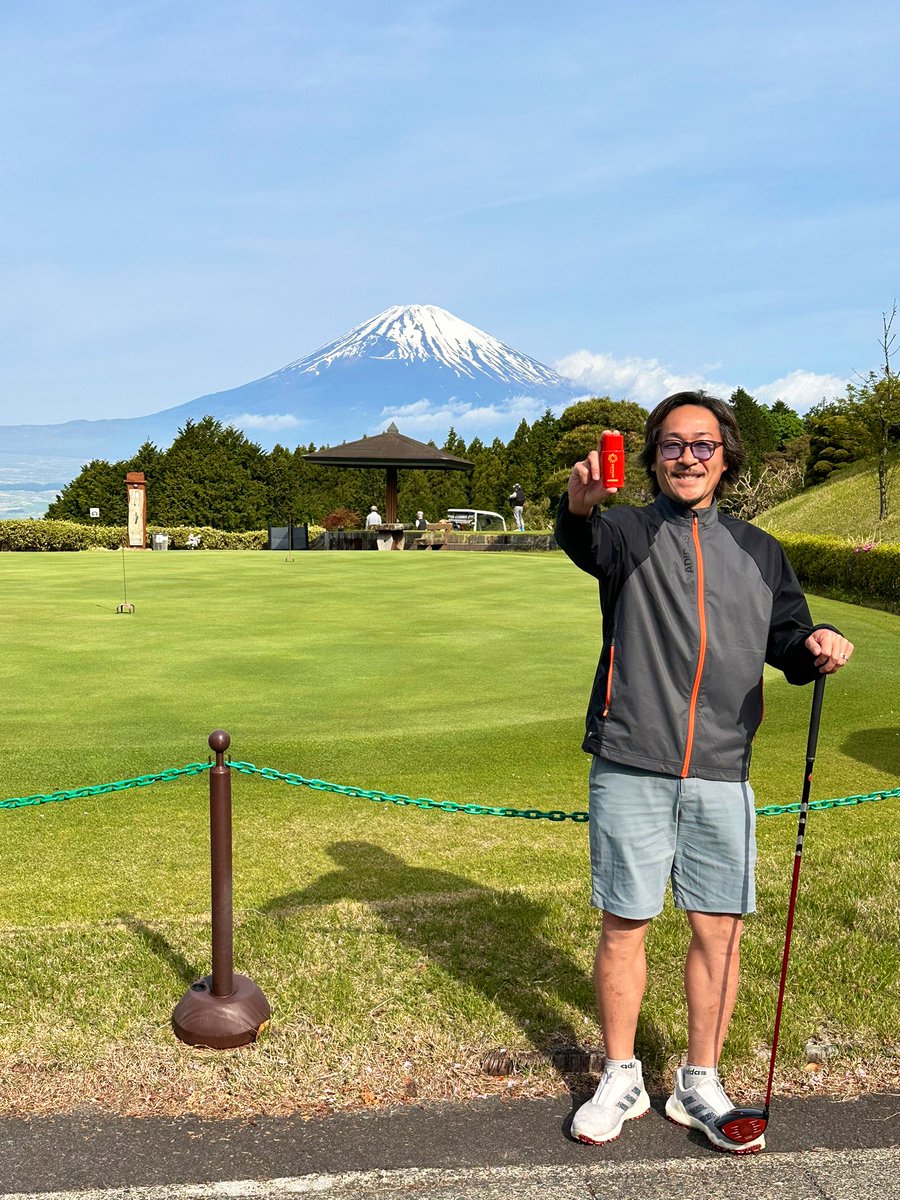 朝は御殿場🗻 朝はゴルフ⛳️ 晴れた日にはペルムータ☀️