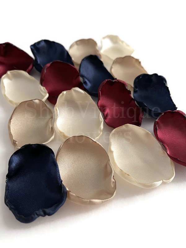 Stroll down an aisle of elegance with our Navy Blue, Maroon, Ivory, and Champagne flower petals – perfect for adding a rich, fall… dlvr.it/T682fX #weddings #bridalshower #weddingaisledecor #weddinginspiration #weddingflowers #intimatewedding #weddinginspo #miniwedding