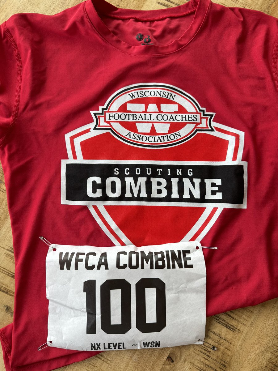 KalebBurkel's tweet photo. Had a great time at the @wifca scouting combine. Thank you to everyone that makes this event possible @travisWSN @NXLevelBrad &amp; all the coaches that attended and took time to chat. @OwlsFB @MJ_NFLDraft @PrepRedzoneWI https://t.co/OjCmtfDZ6t