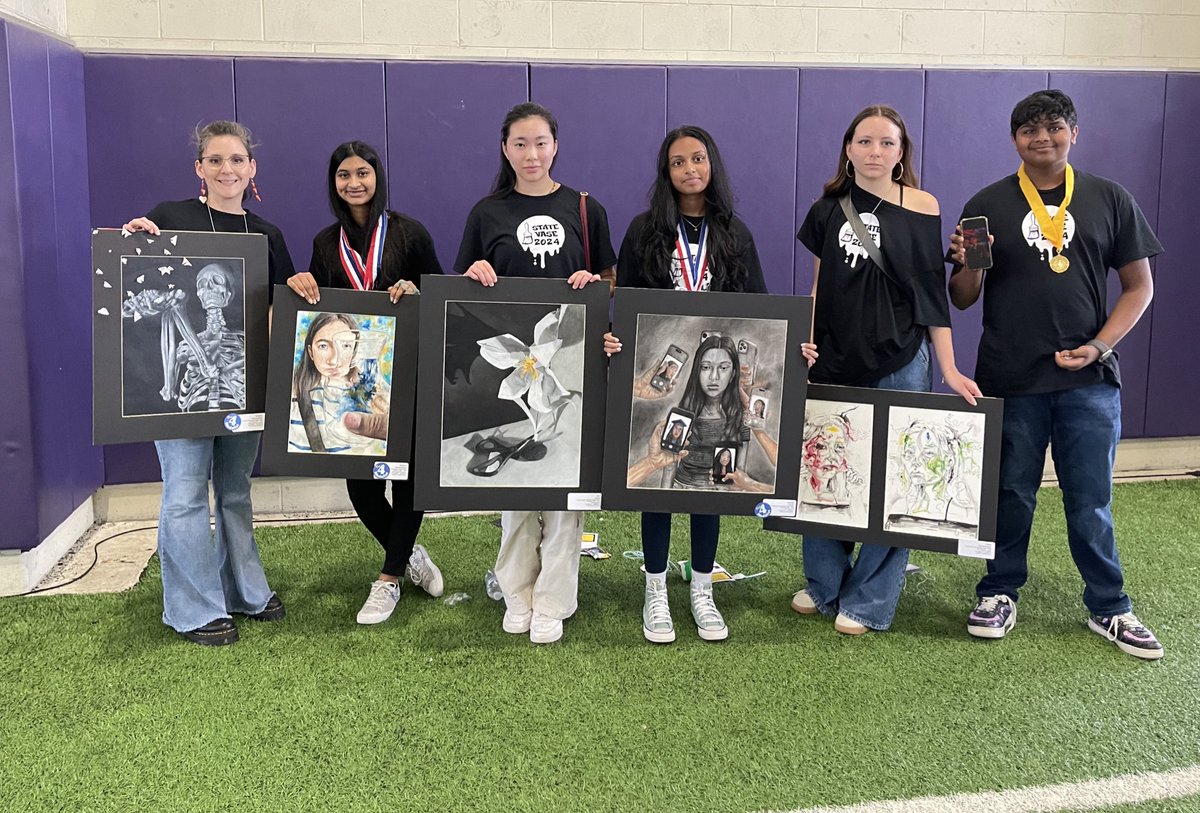 MrsReynoldsArt's tweet photo. CHS and CHS9 art students competed at State VASE 2024 along with the top 10% of the state. Such hard working and talented students!

#chs9art #chs9family #coppellart #taea #stateVASE2024 #cisdart @CHS_9 @CoppellHigh @CoppellFineArts 

#taea #cisdart #chs9 https://t.co/DeqnwdNYEL
