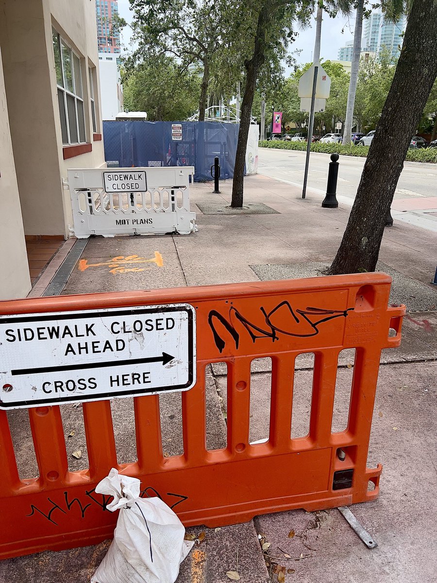 A scooter rider was struck & fighting for their life blocks from here on Washington Avenue. So why would Miami Beach close a sidewalk for years? It forces people to cross the dangerous street 4 times. Development with scaffolding would cause zero crossings. #DisabilityInclusion