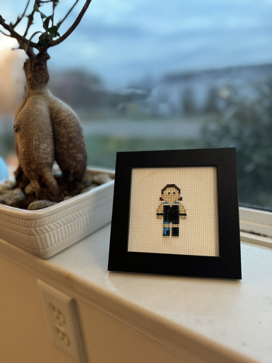I finished stitching and framing @SpeedballBailey today. Hey, Speedball, what are the odds that you have a place to send some fan art to? I'd love to get Tiny Mike Bailey to you!
