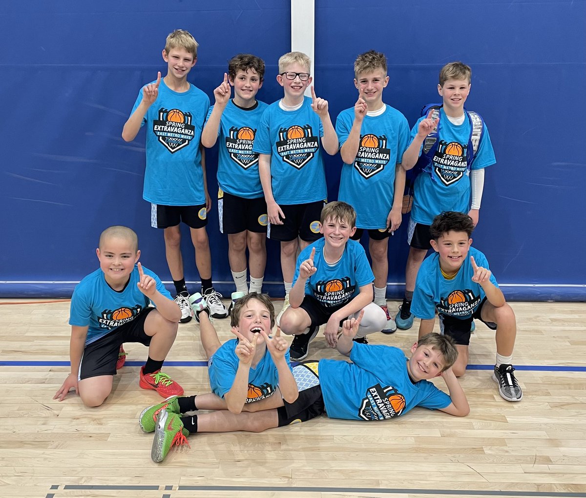 jpyehlen's tweet photo. East Metro Tournament Champions. 🏀😤💪🏼🏆 #MNFury https://t.co/Ny3QbAhDzT