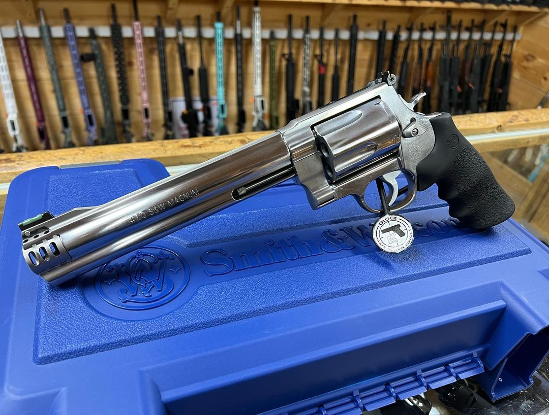 New arrivals!!

Smith & Wesson 460 XVR .460SW 8.375”  #smithandwesson #sw460xvr