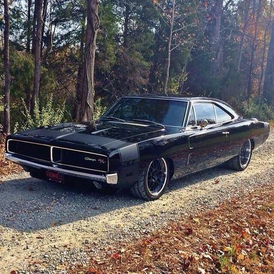 Auto_Porn's tweet photo. '68 Dodge Charger R/T 😍 https://t.co/NFPUjSNxep